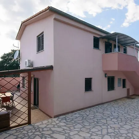 David Apartamento *